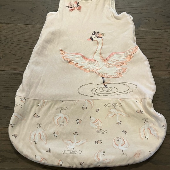 Baby girl sleep sack 6-18M EUC retail $98 - Picture 3 of 5